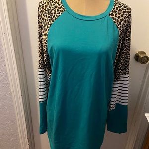 Worn once and didn’t fit like I wanted it to.